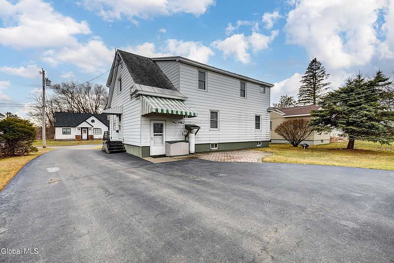 5th image of 34 Cochrane Avenue