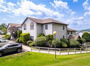41 Natalie Ct, Monroe, NY 10950
