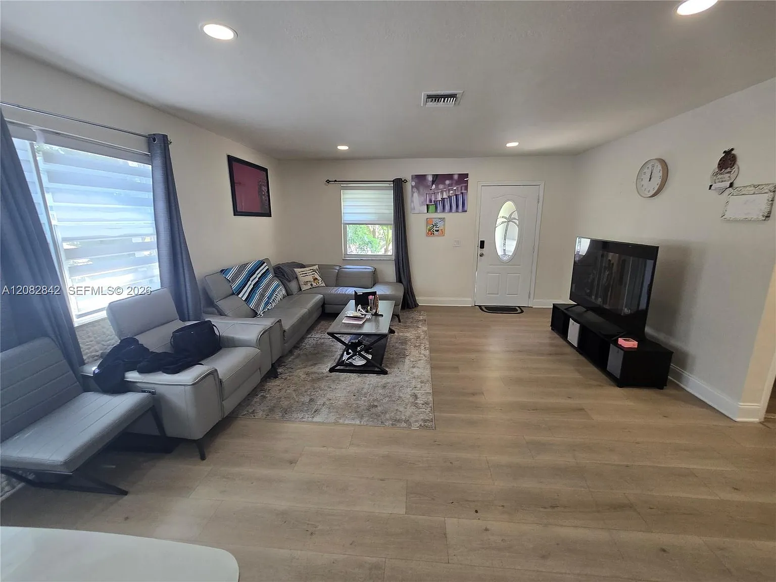 Victoria Villas — Photo 1