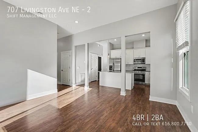 4 bed, 1304 sqft, $2,295 — Photo 4