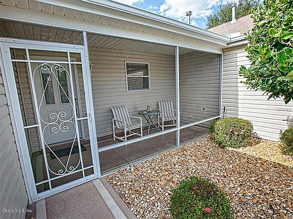 3rd image of 1306 Iberia Ct