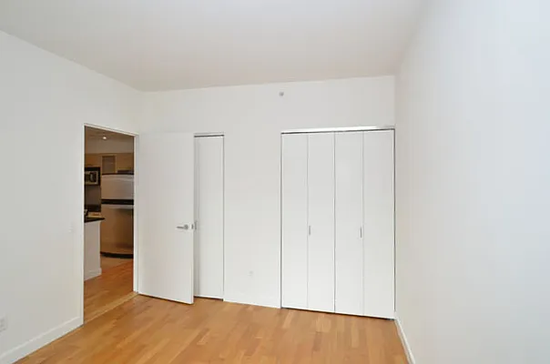 Rented by Waterton Residential New York | media 9