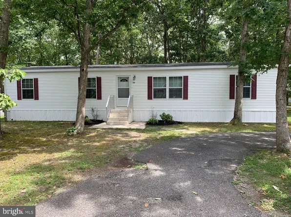 4B Oakview Dr, Shamong, NJ 08088
