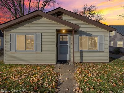 3004 Maplewood Dr, Fort Gratiot, MI, 48059