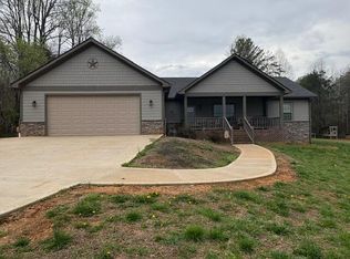 836 Mockingbird Rd, Seymour, TN 37865