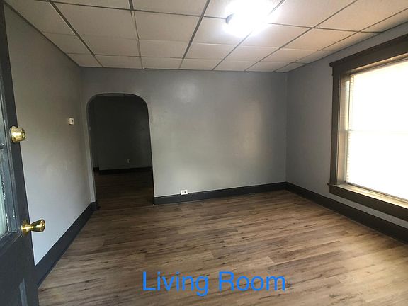 3rd image of 428 Avenue E