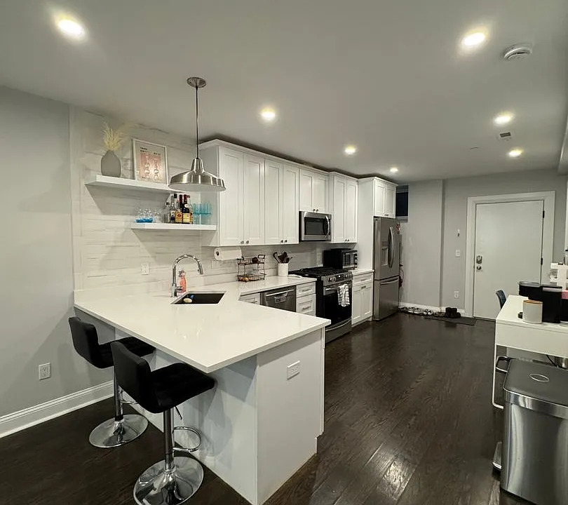 5 Strathmore Rd #3
