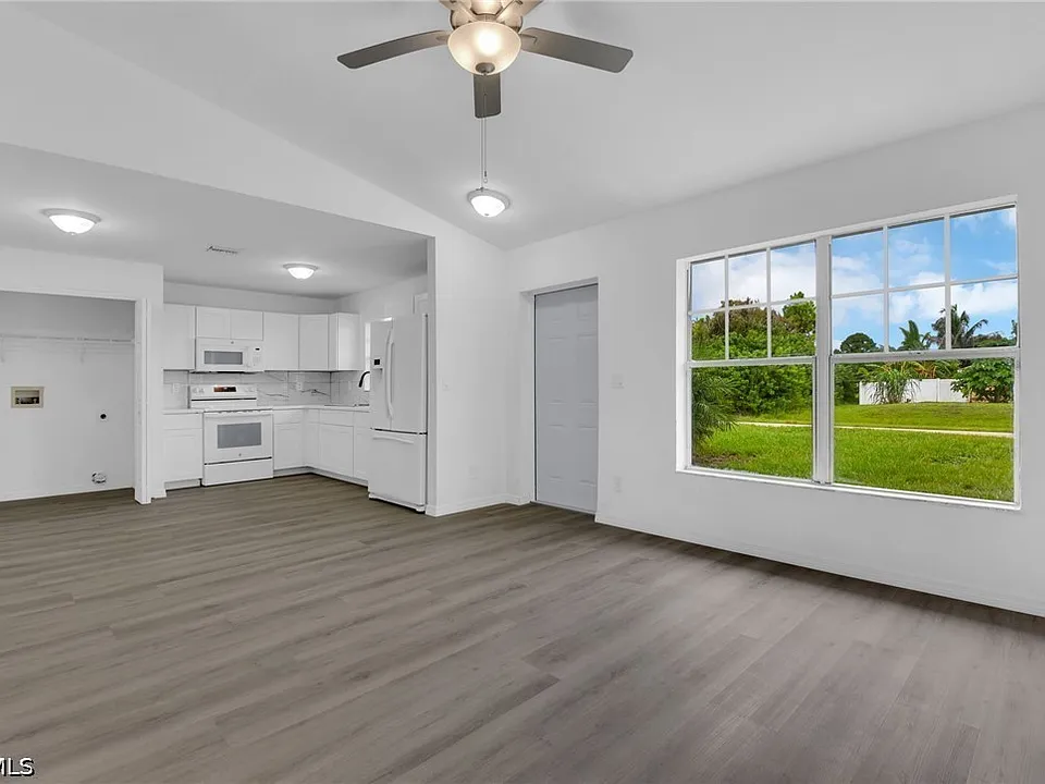 128 Harold Ave S