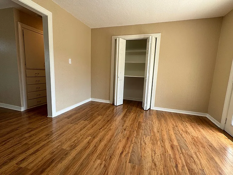 3432 NW Lincoln Ave — Photo 7