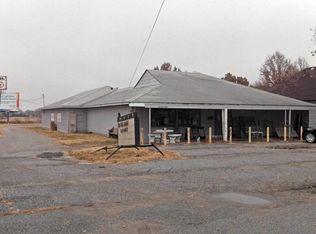 218 W Perry St, Arma, KS 66712