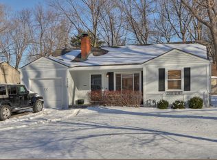 7315 Springfield St, Prairie Village, KS 66208