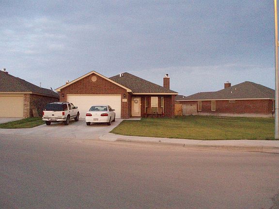2nd image of 3417 Pontiac Ave