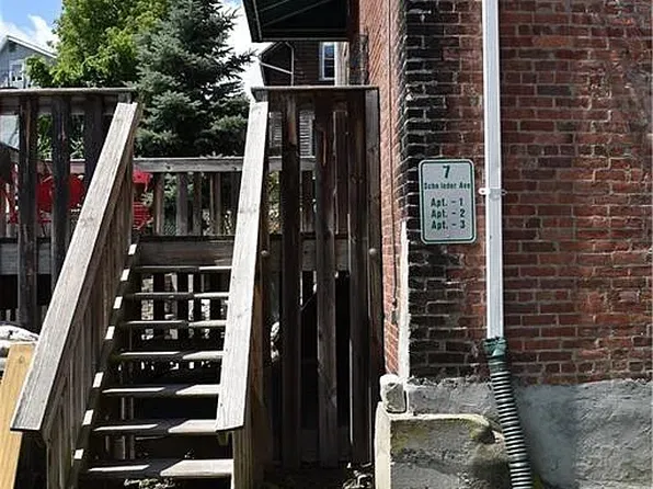 7 Schneider Ave #2, Highland Falls, NY 10928