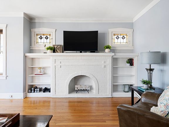 5th image of 433 S Kenilworth Ave #2S