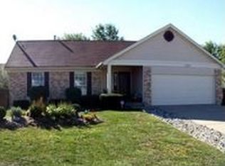811 Tamerton Pl, Saint Peters, MO 63376