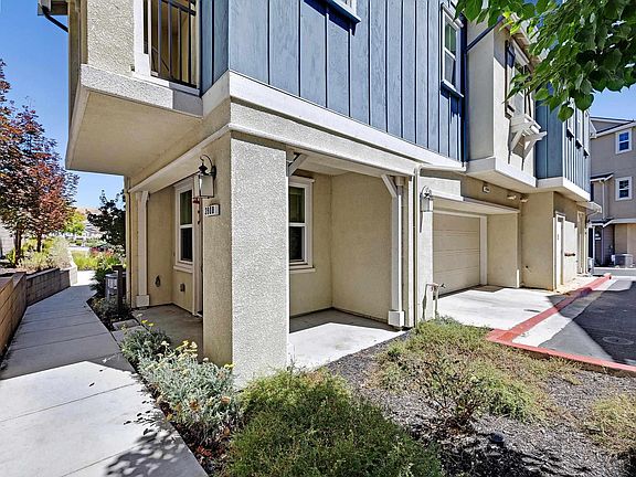 4th image of 3908 Guerneville Way