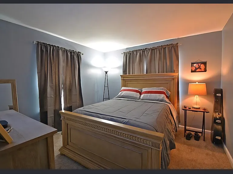 1014 Bulen Ave — Photo 6