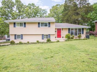 42 Gattis Dr, Fort Oglethorpe, GA 30742