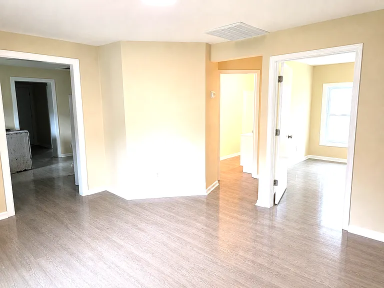 522 Sandusky St — Photo 2