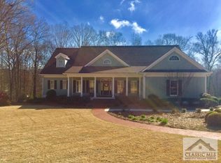 1301 Luke Cir, Bogart, GA 30622
