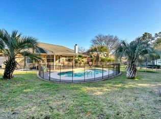 135 Steeplechase Dr, Crestview, FL 32539