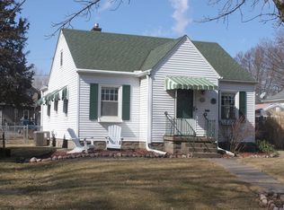 2428 Carey Ave, Davenport, IA 52803