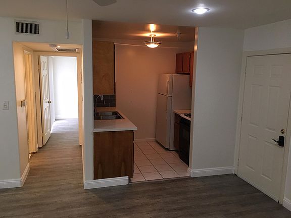 5th image of 1753 17th St APT 6