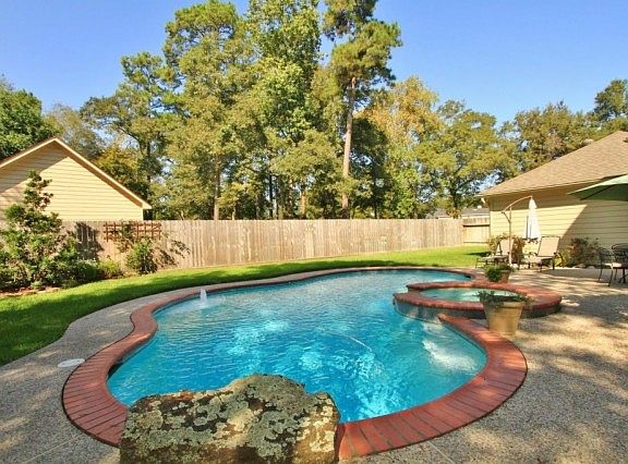 2nd image of 3307 Spring Manor Dr