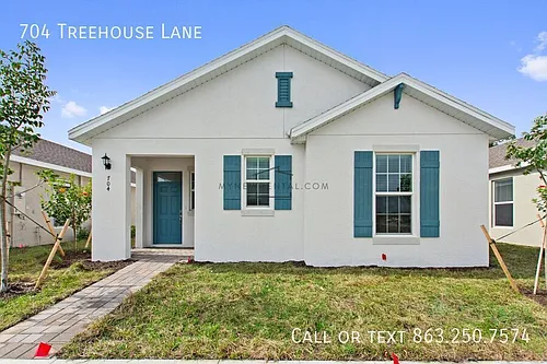 704 Treehouse Ln Photo 1