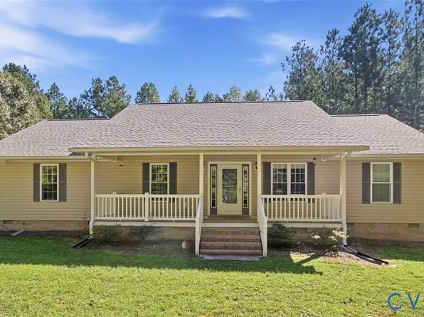 12847 Spain Dr, North Dinwiddie, VA 23805