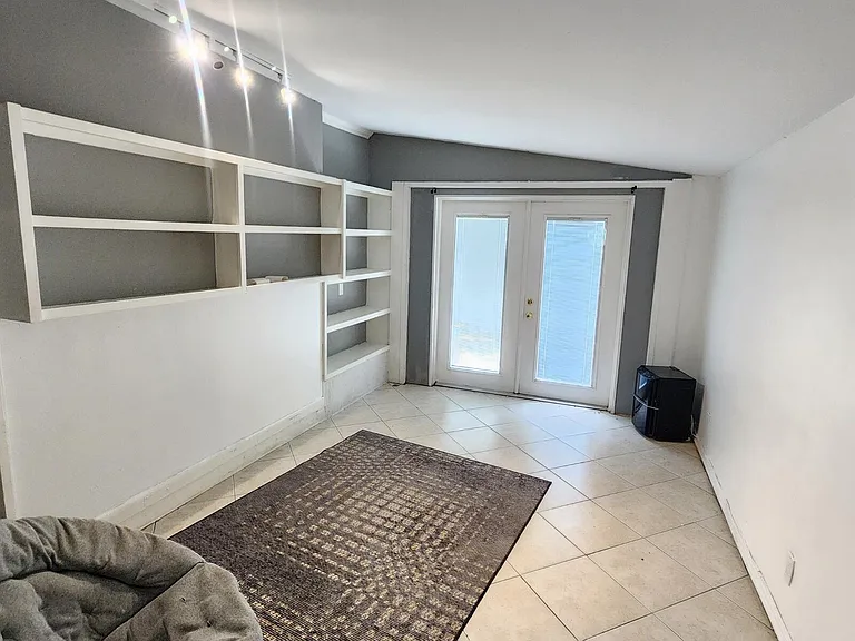 305 S Loxahatchee Dr — Photo 13