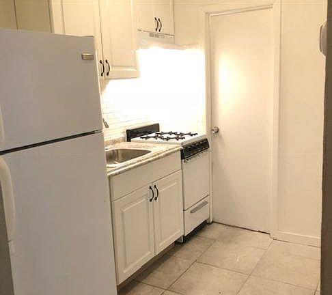 3rd image of 283 Colorado Ave APT C