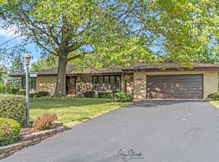 6310 Gaynelle Rd, Tinley Park, IL 60477