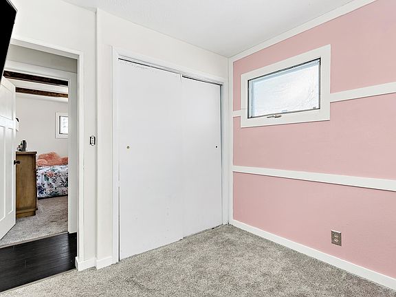 3rd image of 2103 Maywood Dr