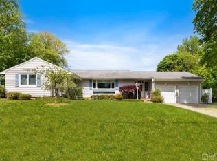 19 Farrington Ave, Milltown, NJ 08850