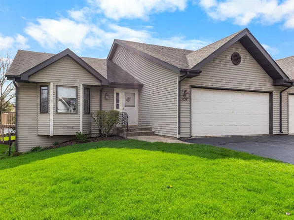 5334 Dierks Dr, Rockford, IL 61108