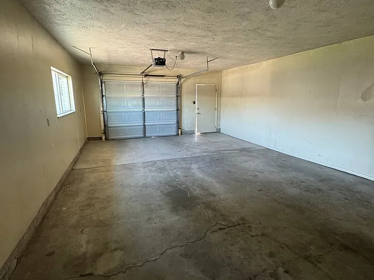32 S 3 W — Photo 12
