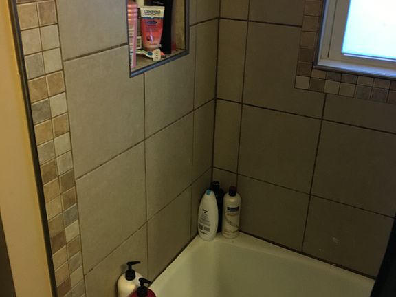 Shower/bath