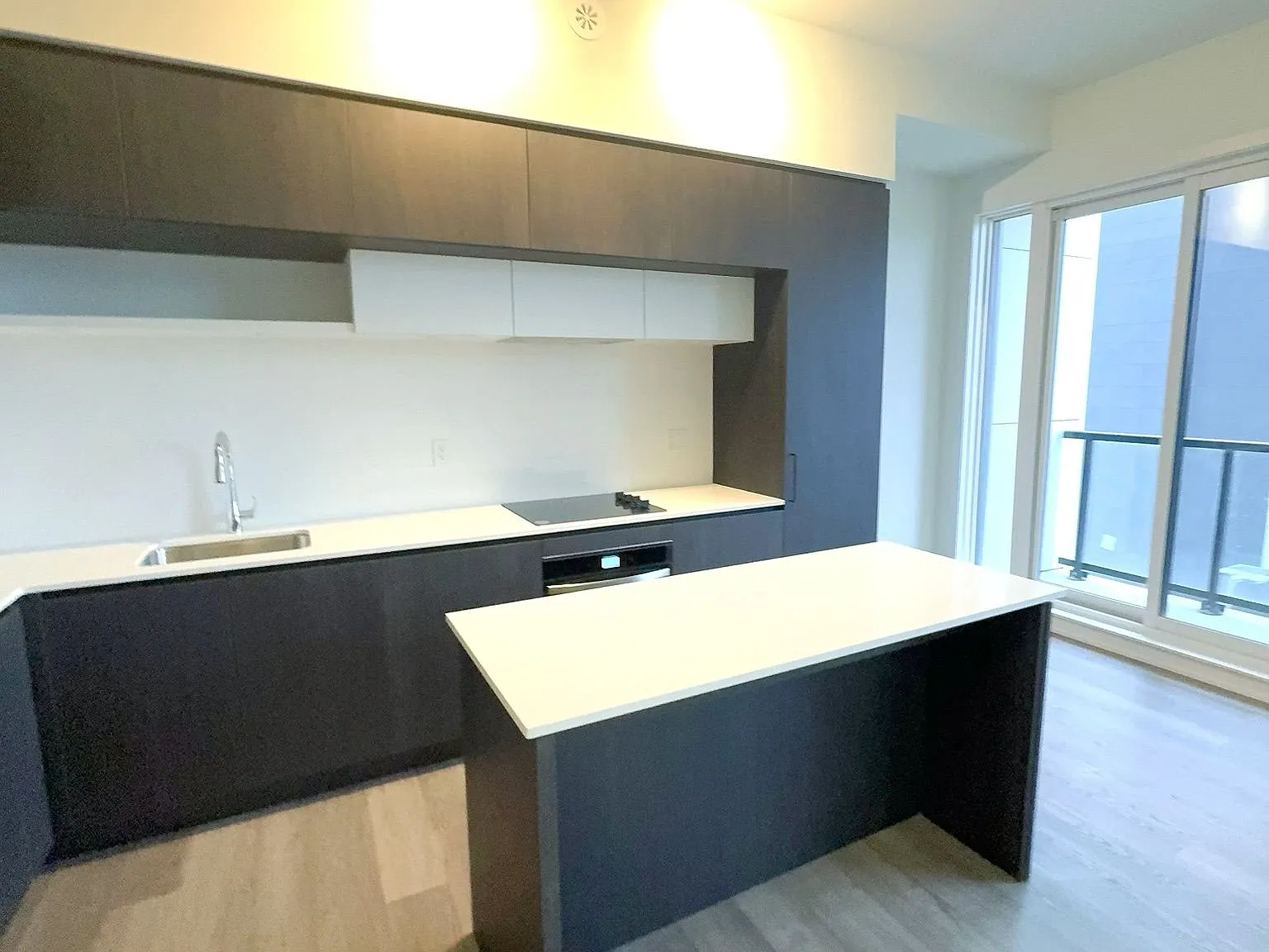 2 bed, $2,800 — Photo 2