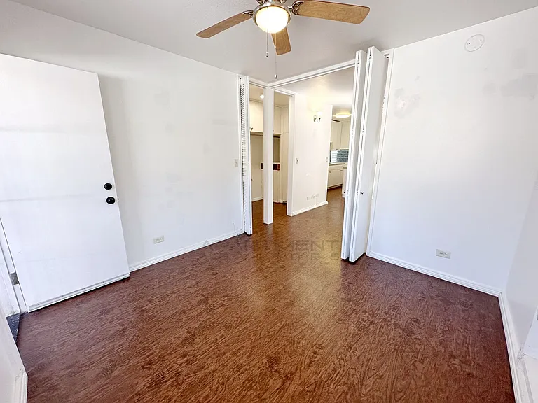 3340 Campbell Ave — Photo 4