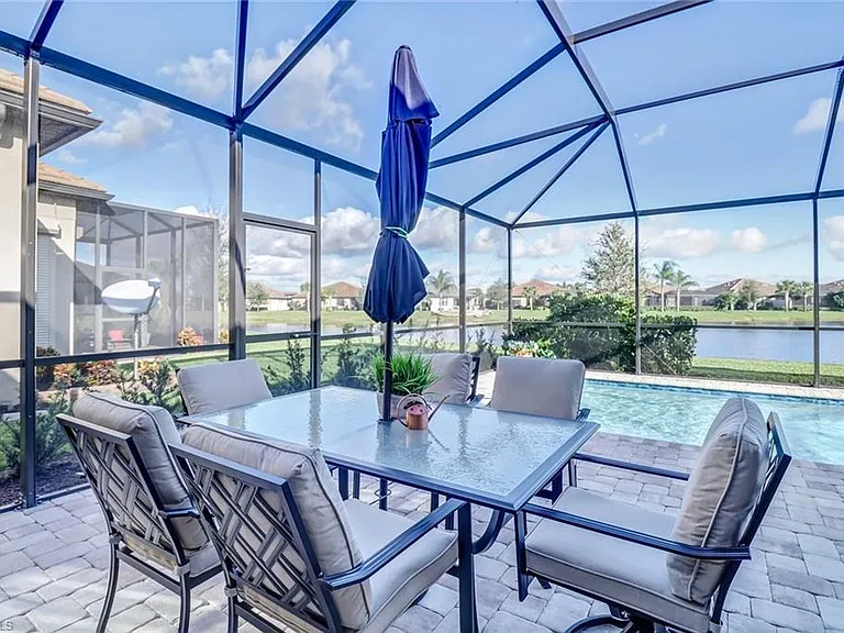 7567 Winding Cypress Dr — Photo 21