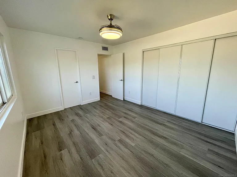 13875 Wayland Grove Ct — Photo 12