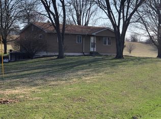 22904 Route 111, Hettick, IL 62649