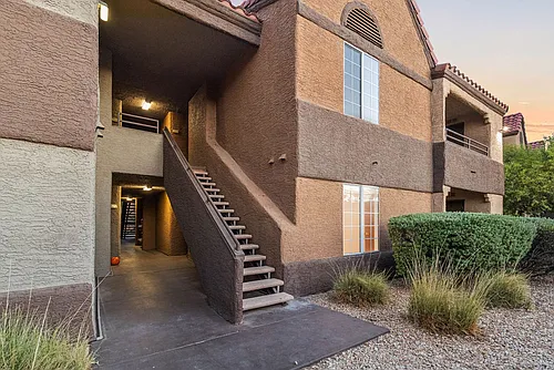 2200 S Fort Apache Rd #2004 Photo 1