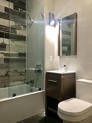 Rented by Manhattan Management LLC | media 75