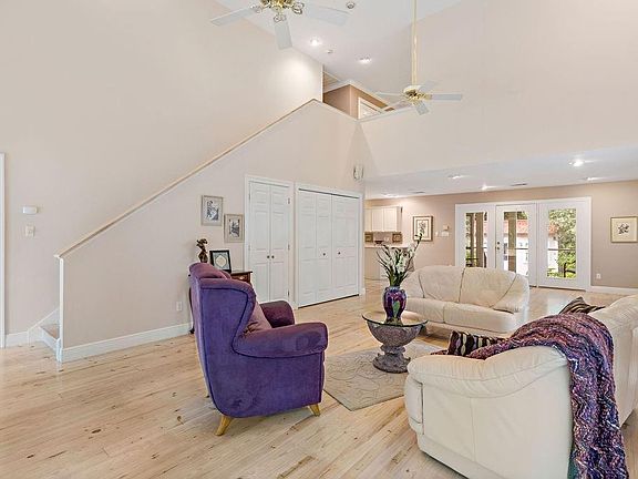 5th image of 83603 Holliday Rd