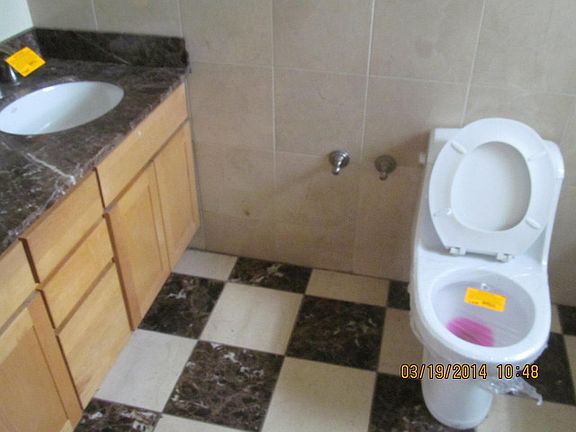 5th image of 5240 S King Dr APT 2N