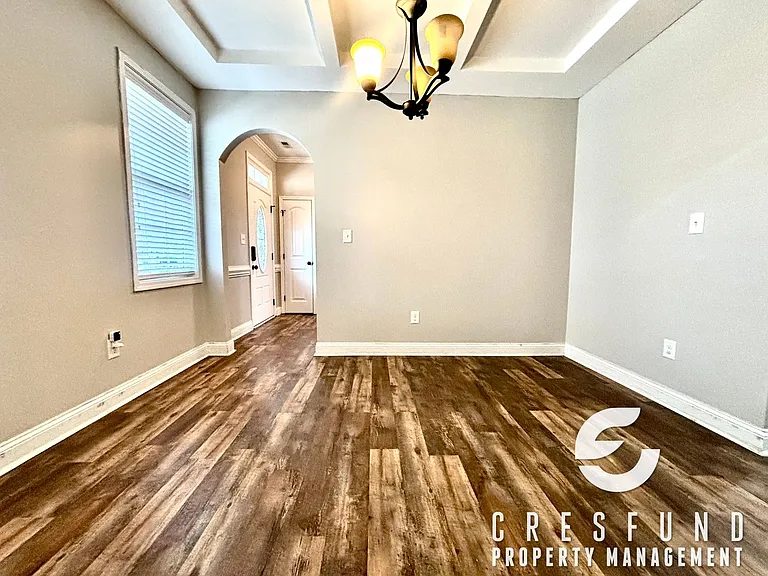 239 Fountain Grove Dr — Photo 8
