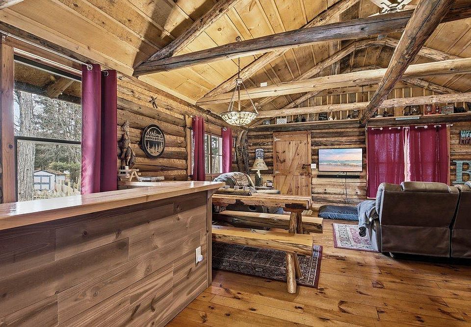 16th image of this home