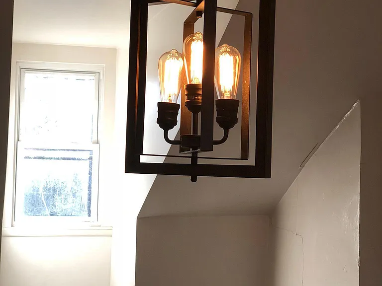 185 Home St #1/2 — Photo 11